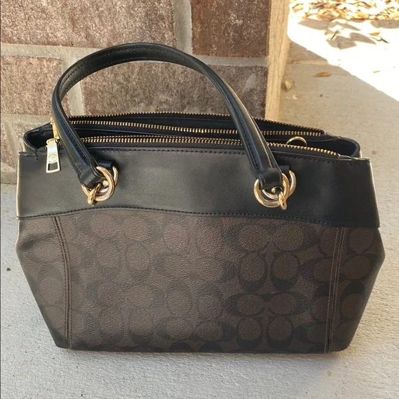 Coach Black and Brown Signature Tote Bag - Picture 8 of 9
